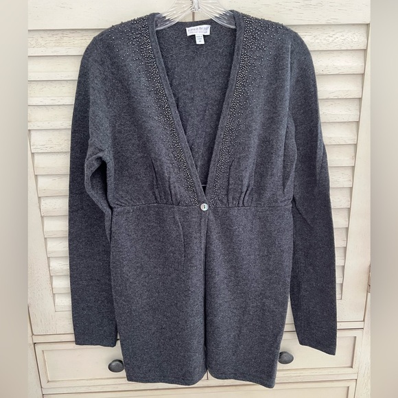 A Pea in the Pod maternity cardigan - Picture 1 of 5